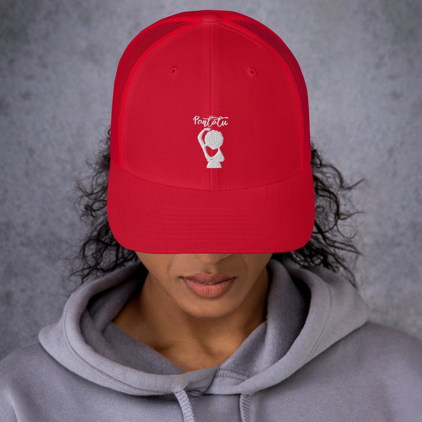 Gorra tipo trucker para mujer